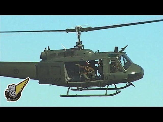 RNZAF Bell UH-1H Iroquois - Thumping Audio