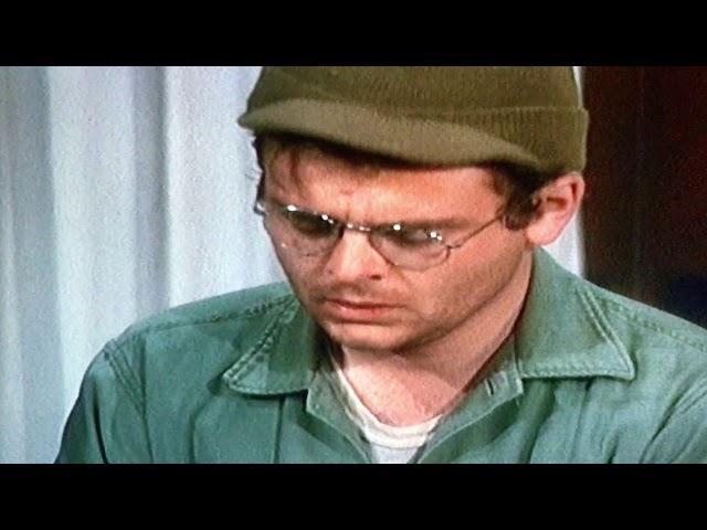 Mash- Colonel Blake Dies
