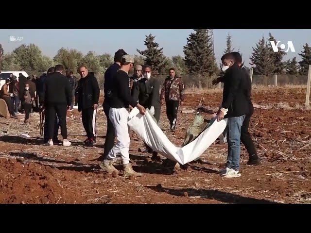 Mass graves uncovered in southern Syria | VOA News