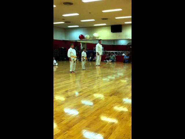 karate kata 1-3.MOV