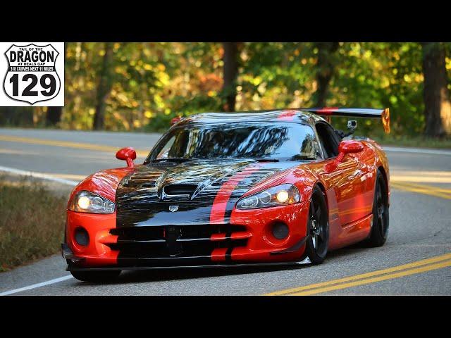 ACR VIPER CHASING DOWN PORSCHE GT3 AT TAIL OF THE DRAGON!