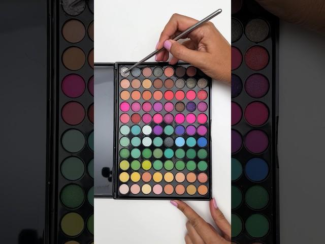 Satisfying Crush  MIXING 100 SHADES OF EYESHADOW INTO FLUFFY SLIME!