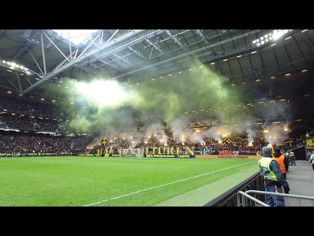 Klipp: Andra halvlekens tifo (AIK - Djurgården 2-0)