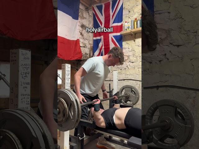 #foryou #athlete #benchpress #gymshark #trend #trending #gym #sport