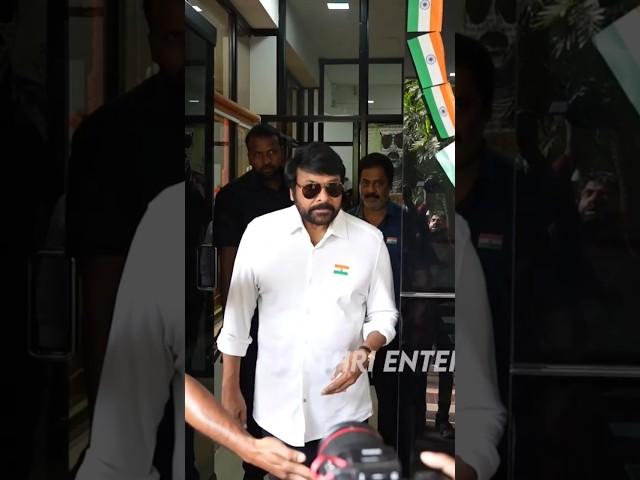 #chiranjeevi 75th republic day Flag hosting#shorts#ytshorts#chiranjeevi#padmabhushan#viral#ramcharan