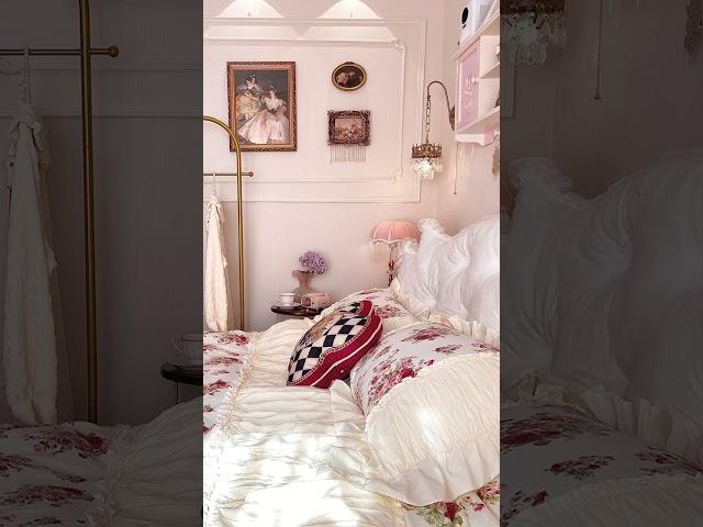 My pink little bedroom, sweet and fragrant #home #homedecor #bed #bedroomdecor#bedding#bedroom