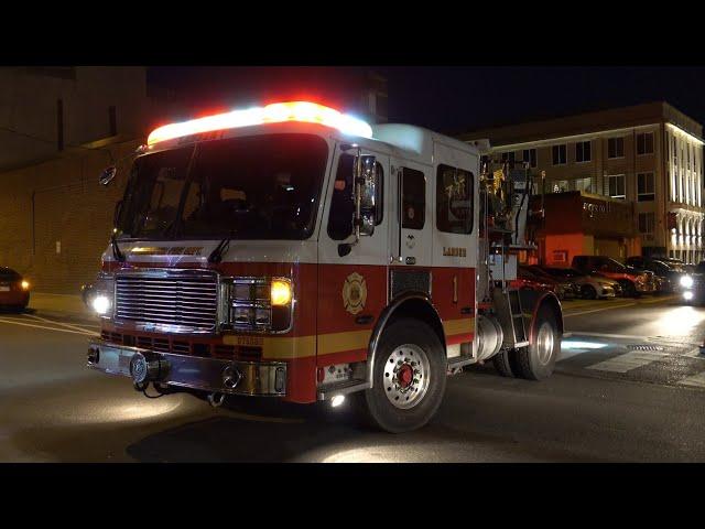 ***1ST VIDEO EVER *** PHILADELPHIA FIRE DEPARTMENT LADDER 1 & ENGINE 13 RESPONDING Q'S & HORN***