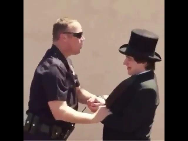 A guy makes an officer look like a fool