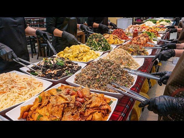 Korean buffet raved by guests - Korean street food