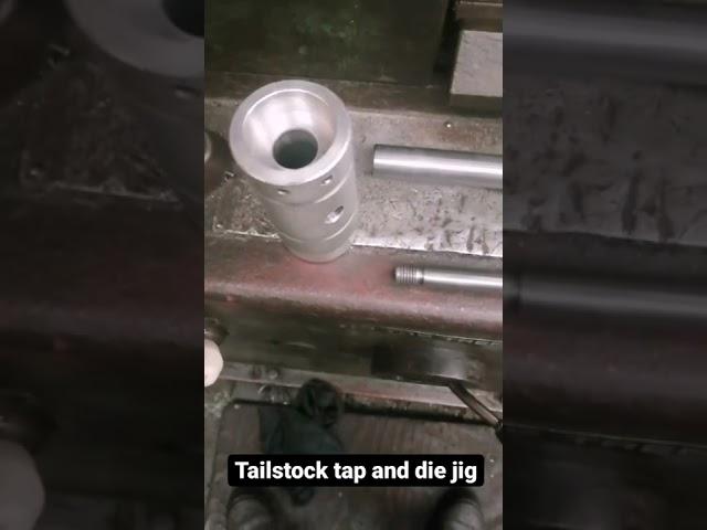 Lathe tapping jig
