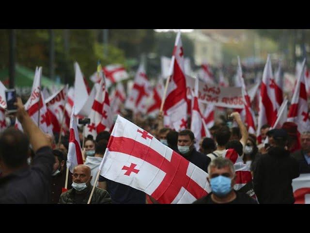 Mikheil Saakashvili: Thousands rally to call for release of Georgia's ex-president