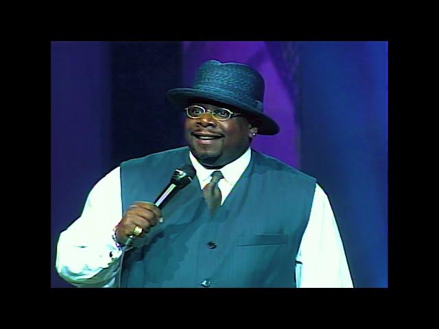 Cedric The Entertainer "LIVE" from Philly Kings of Comedy Tour