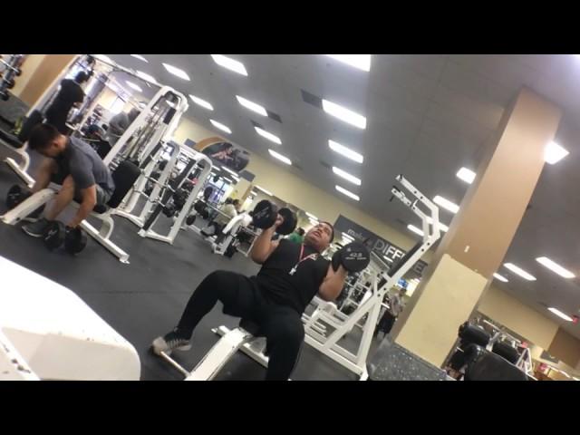 Mexican Andy working out very efficiently.