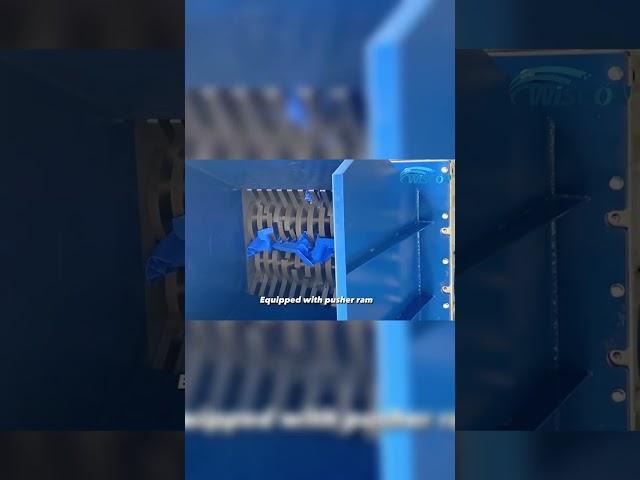 Plastic pallet shredding & recycling with Wiscon DS3120 #shorts