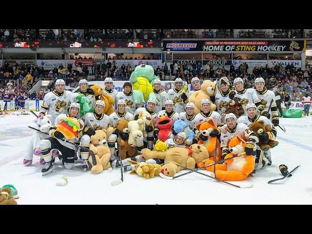 Beckham Edwards scores the Teddy Bear Toss goal in Sarnia!