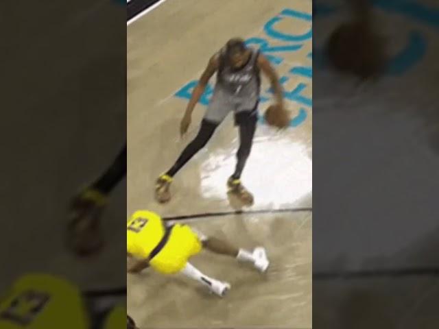 Sir that man really crossed you off your feet and put you Ankles 6 feet under￼