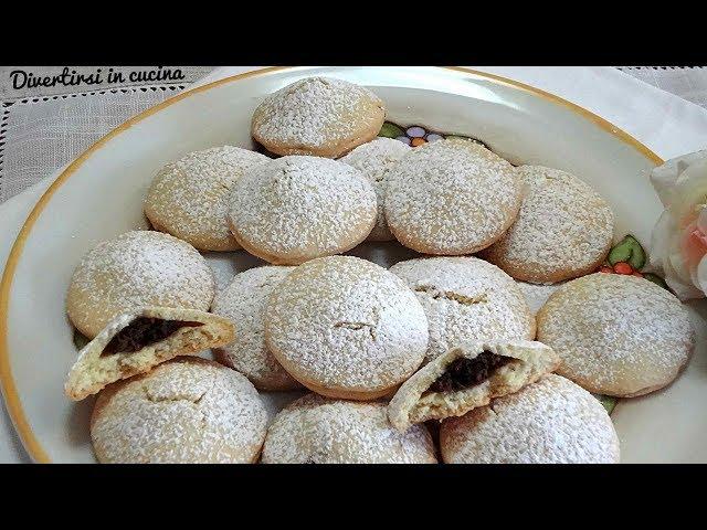 Biscotti farciti con ricotta e cacao con nonna Teresa | Divertirsi in cucina