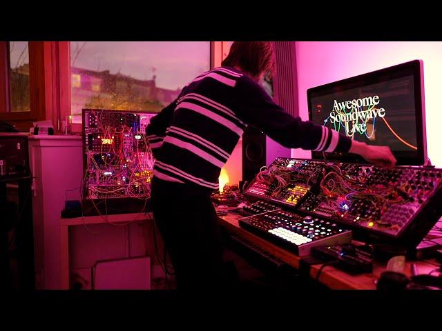 Gregorio Soave live from his London studio (Awesome Soundwave Presents)