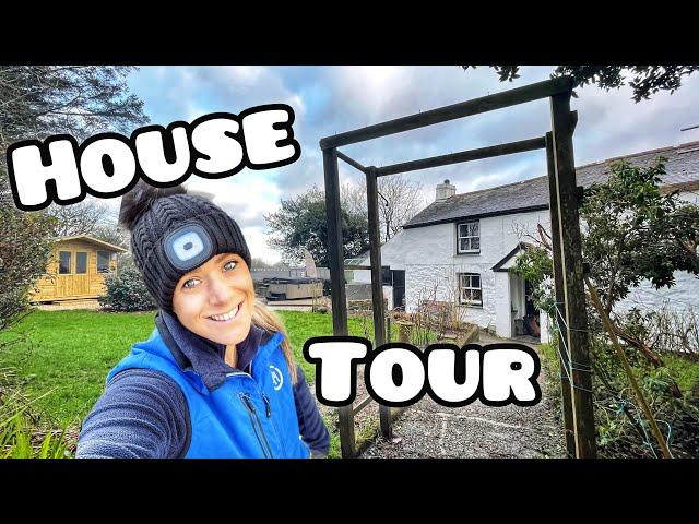 HOUSE TOUR  | + Our little Disaster