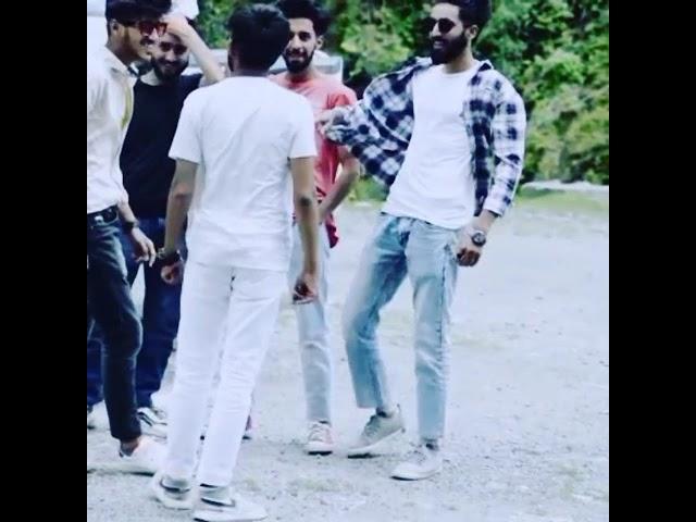 #reels #friends #masti #specialmoments #youtubeshorts #video #simplicity #style #kashmir #models