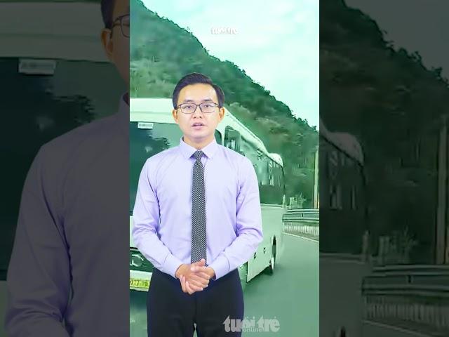 Cứu hộ hơn 20 người bị sóng cuốn, 'uống nước nhẹ' khi tắm biển ở Cửa Lò