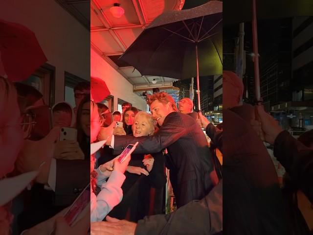 Austin Butler Engaging with Fans at The Bikeriders Premier in Sydney #thebikeriders