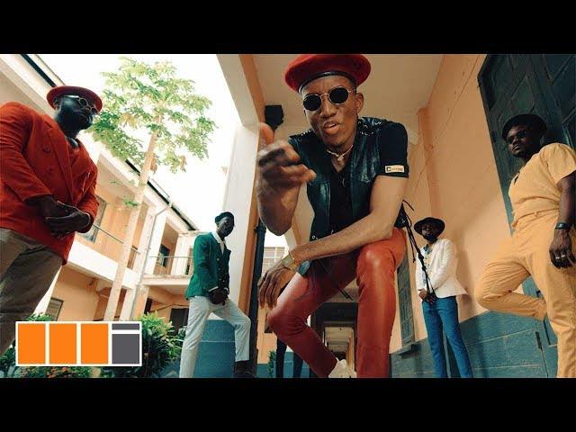 Kofi Kinaata - Play (Official Video)