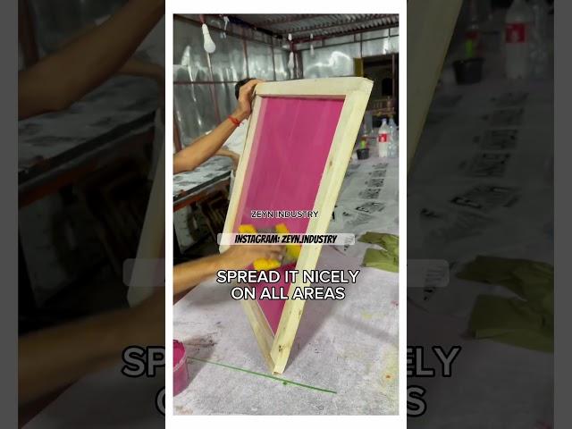 HOW CAN WE READY THE SCREENS FOR SCREEN PRINTING #clothingmanufacturer #CLOTHINGVENDOR #fashion