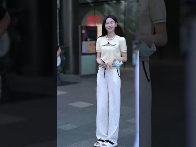 【抖音】TikTok街拍时尚美女[TikTok] Tiktok Street Shooting Fashion Beauty