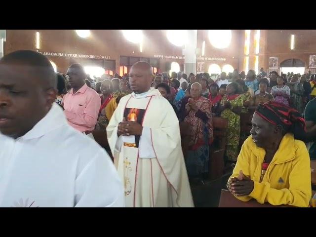 Komeza intore zawe Performed by Chorale Umushumba mwiza Diocese Cyangugu