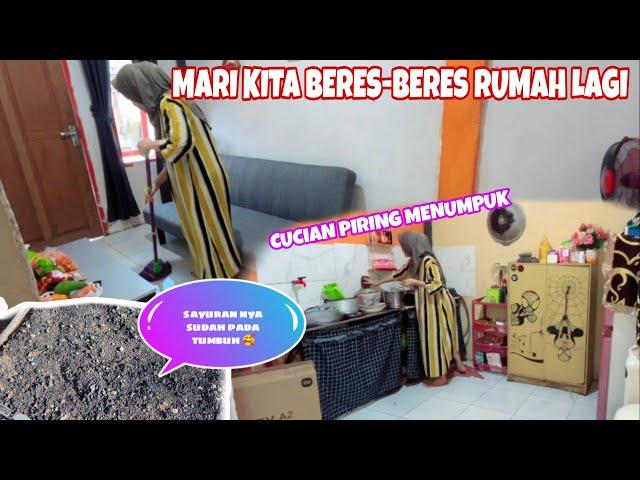 SELESAI JUALAN, LANJUT KITA BERES-BERES RUMAH YANG BERANTAKAN, SEPERTI INI KEGIATAN KU SETIAP HARI