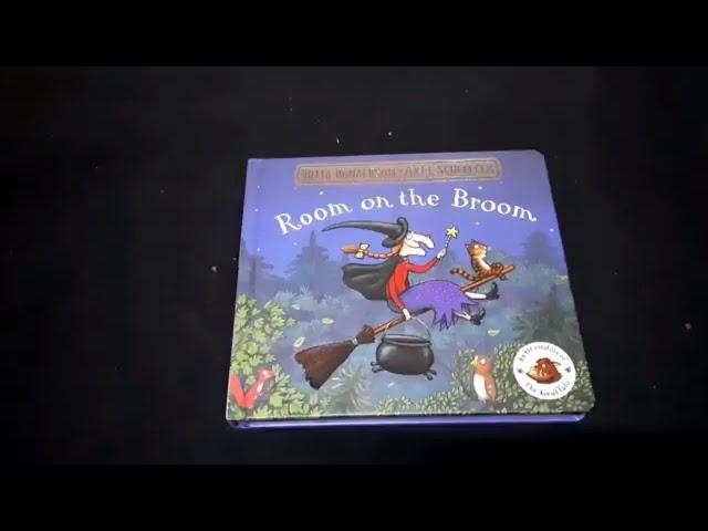 Room On The Broom Boardbook