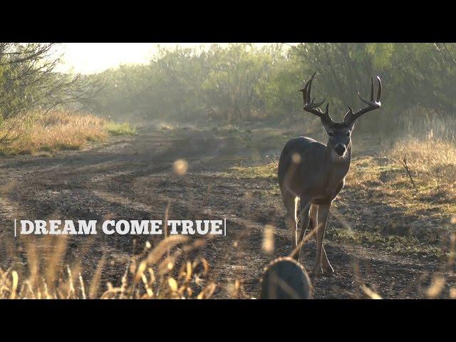 Chipper Jones Giant Buck - Biggest Buck Ever | Major League Bowhunter