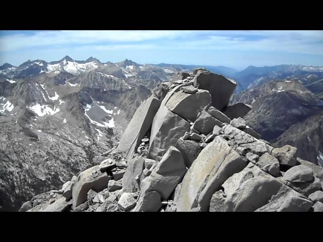 Sierra Nevada - Climbing University Peak & Backpacking Muir Wilderness