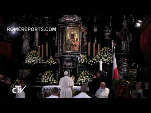 Pope Francis prays at the Black Madonna of Czestochowa