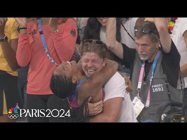 Hunter Woodhall goes WILD for wife Tara during long jump final | Paris Olympics | NBC Sports