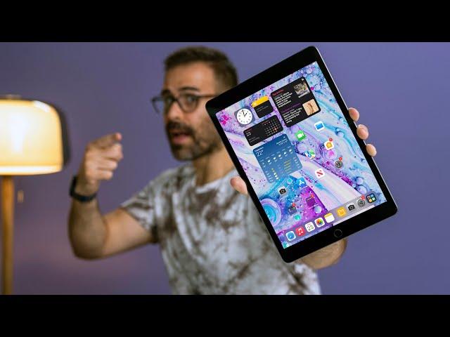 iPad (9th Gen) Unboxing & Full Setup Tour! // Apple's Best Deal!