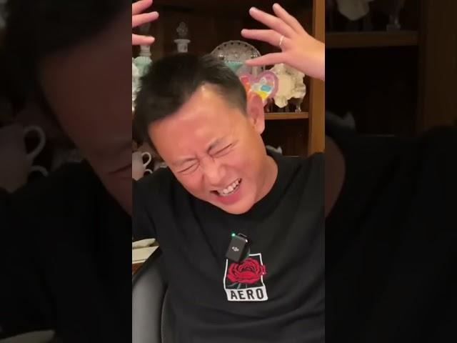 当妻子看到自己的丈夫，在游乐场搂着别的女人。完整原视频： https://youtu.be/6D2bmPLCoIg