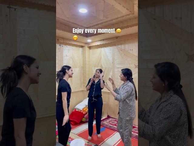 Enjoy every moment   #friends #kinnaur #himachalpradesh #yulla #dance