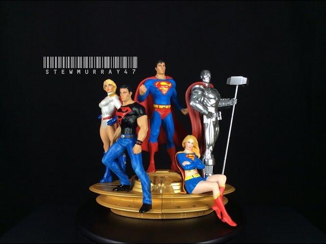 Superman Family Multi Part Statue Review