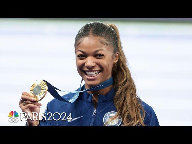 Gabby Thomas couldn't stop smiling during the medal ceremony and anthem | Paris Olympics