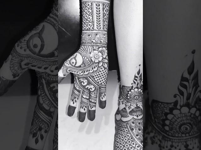 Bridal Mehendi Design | Himanshi Mehndi Art #shorts #bridalmehndi #bridalmehendi #hennadesign