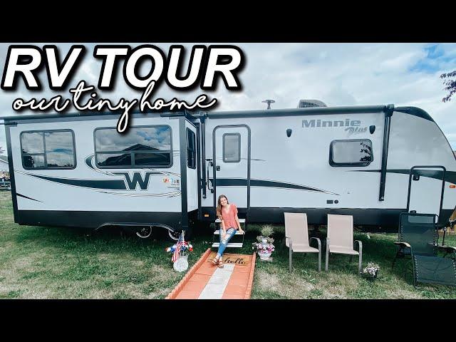 RV TOUR | LIVING IN A RV FULLTIME | 2019 WINNEBAGO MINNIE PLUS 30RLSS | TRAVEL TRAILER TOUR |