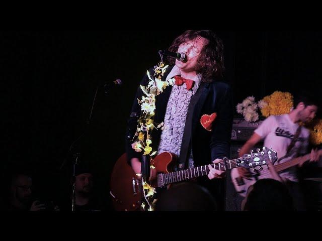 Beach Slang - "Hard Luck Kid", live at Turf Club