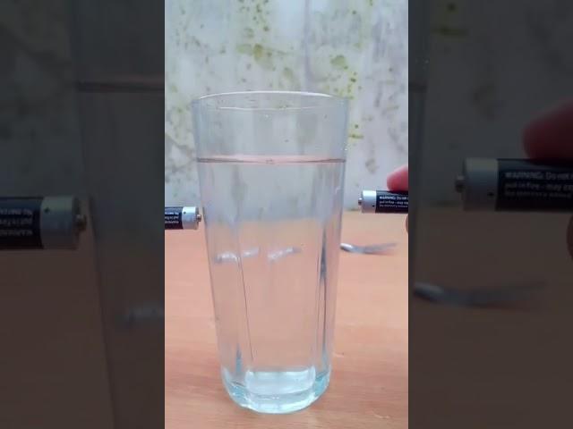 Simple Science Experiment with Batteries and Salt Water FAKE or REAL #shorts #experiment