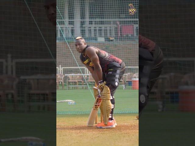 How Andre Russell reacts to his own six? | Knights In Action | KKR IPL 2022