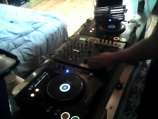 ► TENMINMIX TECH HOUSE MAY-JUNE 2012 GOOD BEATS DJ ASIER ...15 MIN