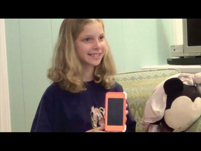 Social Media's Impact on Kids' Mental Health: A Dove Film