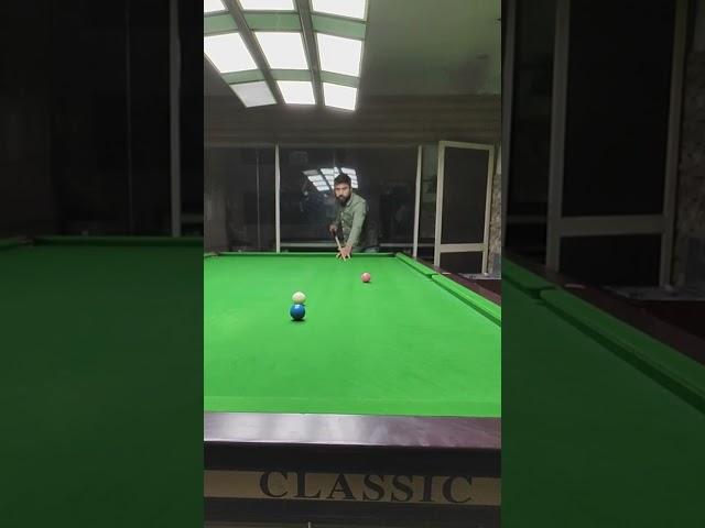 Spectacular snooker shot|Amazing stuff