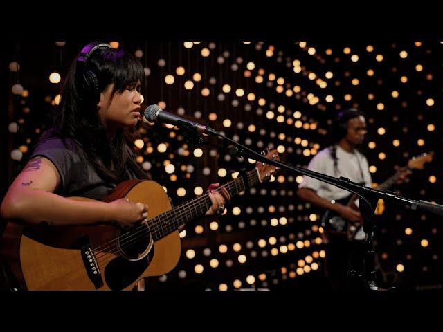 Hana Vu - Hammer (Live on KEXP)